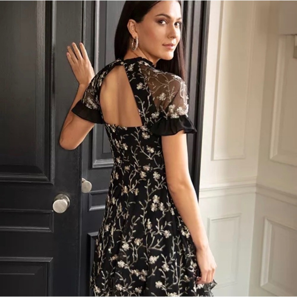 Kensie‎ Black Floral Mesh Dress Gold Flower Overlay Size 8 Fit & Flare